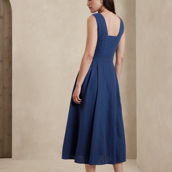 Banana Republic Linen Blend Blue Laguna Maxi dress - Picture 3 of 8